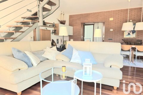 Дом с 4 спальнями в Сабаделе, Барселона, Каталония, Испания № 4861