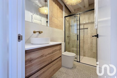 4 bedrooms house for sale in Vilanova i la Geltru, Barcelona, Catalonia, Spain № 4858 - photo 19