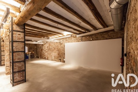 Снять в аренду коммерческую недвижимость в Барселона, Испания 204м², № 7584 - фото 7