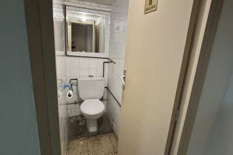 Снять в аренду коммерческую недвижимость в Барселона, Испания 261м², № 7581 - фото 26