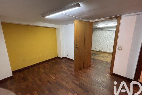 Снять в аренду коммерческую недвижимость в Барселона, Испания 261м², № 7581 - фото 23