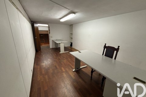 Снять в аренду коммерческую недвижимость в Барселона, Испания 261м², № 7581 - фото 29