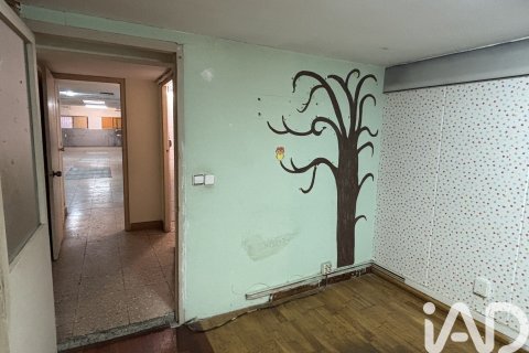 Снять в аренду коммерческую недвижимость в Барселона, Испания 261м², № 7581 - фото 20