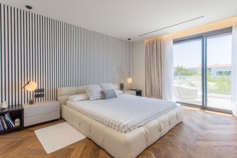 Купить дом в Сан-Андреу-де-Льяванерес, Испания с 6 комнат, № 1358 - фото 22