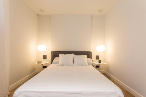 Купить дом в Сан-Андреу-де-Льяванерес, Испания с 6 комнат, № 1358 - фото 16