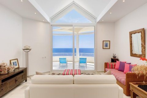 Купить дом в Льорет-де-Мар, Испания с 5 комнат, 412м², № 1359 - фото 13