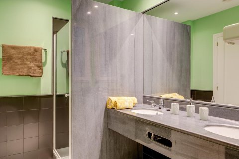 Купить дом в Льорет-де-Мар, Испания с 5 комнат, 412м², № 1359 - фото 29