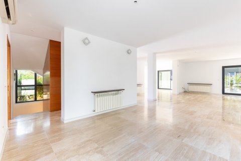 Купить дом в Сан-Кугат-дель-Вальес, Испания с 5 комнат, № 1360 - фото 18