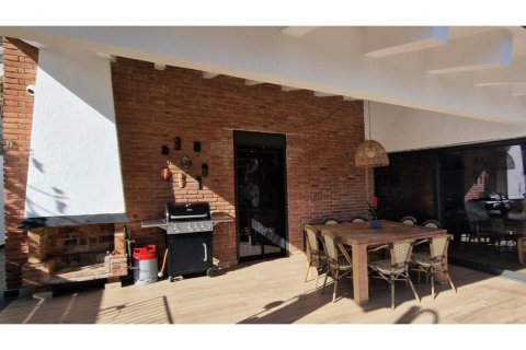 Купить дом в Льорет-де-Мар, Испания с 5 комнат, 239м², № 1356 - фото 11