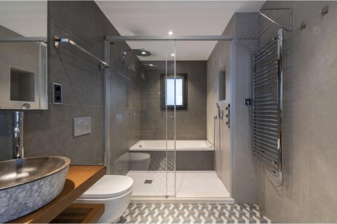 Купить дом в Льорет-де-Мар, Испания с 5 комнат, 239м², № 1356 - фото 16