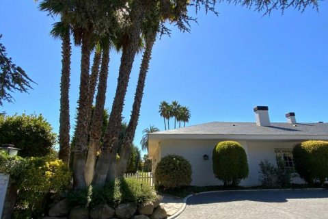 Купить дом в Сан-Висенс де Монтальт, Испания с 8 комнат, № 1355 - фото 17