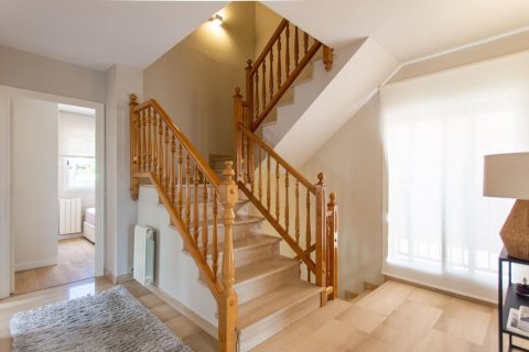 Купить дом в Эль Масноу, Испания с 5 комнат, № 1357 - фото 19