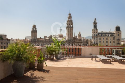Купить квартиру в Барселона, Испания с 3 спальни, 138м², № 7915 - фото 3