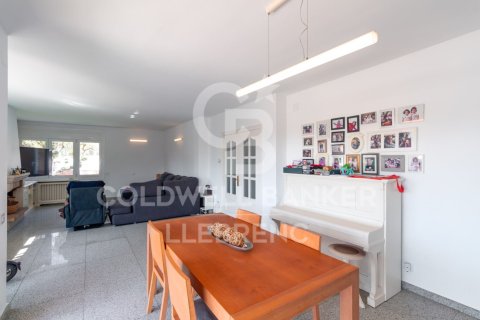 Купить дом в Сан-Жуст-Десверн, Испания с 6 спален, 351м², № 7921 - фото 22