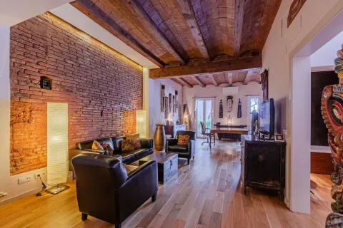 Купить квартиру в Барселона, Испания с 2 комнаты, № 1739 - фото 9