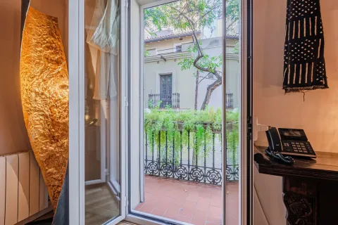 Купить квартиру в Барселона, Испания с 2 комнаты, № 1739 - фото 14