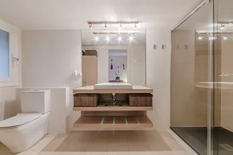 Купить квартиру в Барселона, Испания с 2 комнаты, № 1739 - фото 19