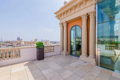 Купить квартиру в Барселона, Испания с 5 комнат, № 1745 - фото 7