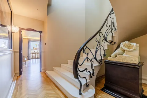 Купить квартиру в Барселона, Испания с 5 комнат, № 1745 - фото 24