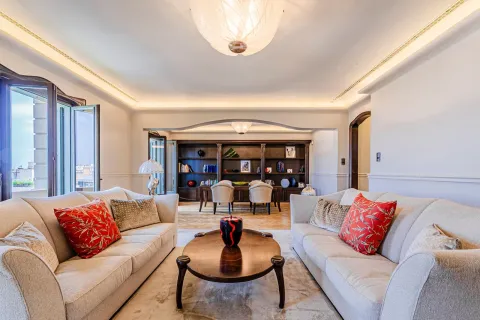 Купить квартиру в Барселона, Испания с 5 комнат, № 1745 - фото 27