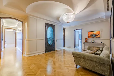 Купить квартиру в Барселона, Испания с 5 комнат, № 1745 - фото 25