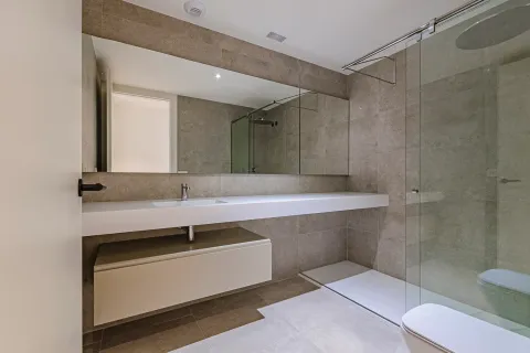 Купить квартиру в Барселона, Испания с 6 комнат, № 1742 - фото 22