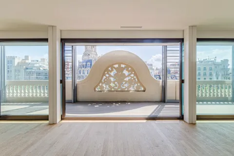 Купить квартиру в Барселона, Испания с 6 комнат, № 1742 - фото 10