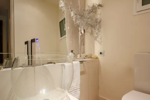 Купить квартиру в Барселона, Испания с 5 комнат, № 1744 - фото 10