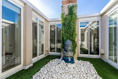 Купить квартиру в Барселона, Испания с 5 комнат, № 1744 - фото 18