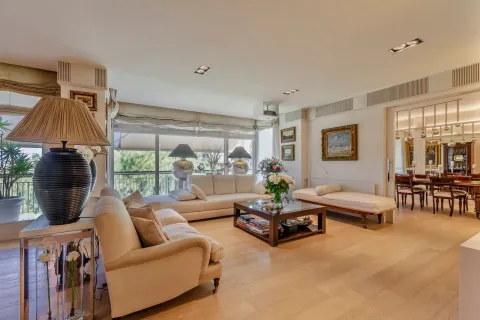 Квартира с 4 спальнями в Барселоне, Каталония, Испания № 1744