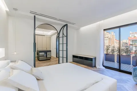 Купить квартиру в Барселона, Испания с 4 комнаты, № 1741 - фото 15