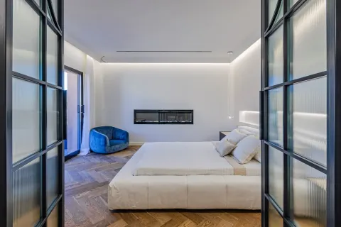 Купить квартиру в Барселона, Испания с 4 комнаты, № 1741 - фото 17