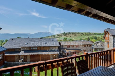 Купить триплекс в Герона, Испания с 4 спальни, 200м², № 5865 - фото 9