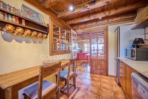 Купить триплекс в Герона, Испания с 4 спальни, 200м², № 5865 - фото 16