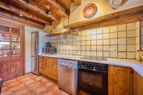 Купить триплекс в Герона, Испания с 4 спальни, 200м², № 5865 - фото 15