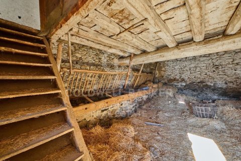 Купить дом в Каталония, Испания с 1 спальня, 1300м², № 5866 - фото 11