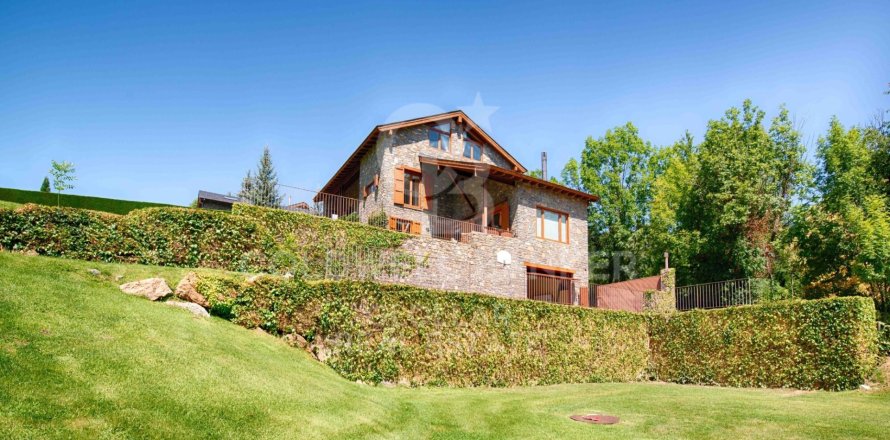 4 bedrooms house for sale in Girona, Catalonia, Spain № 5864