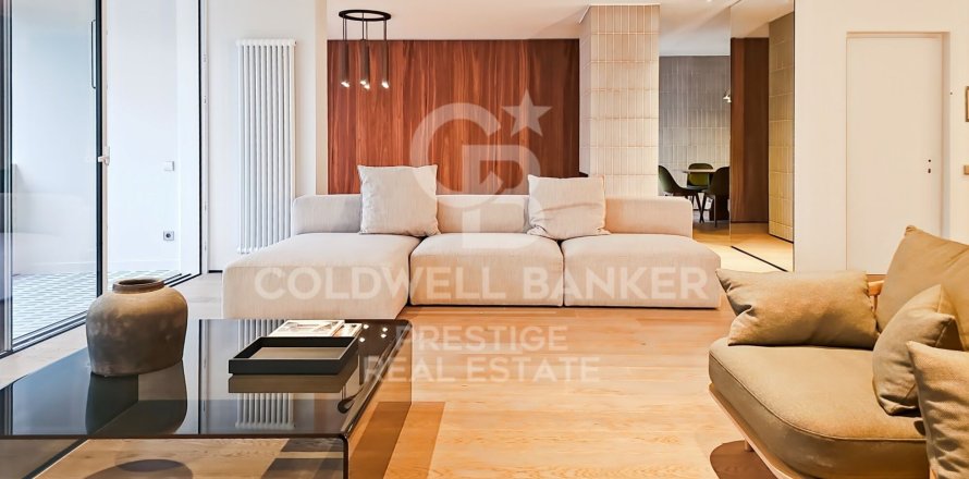 5 bedrooms apartment for sale in Barcelona, Catalonia, Spain № 5863