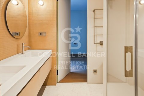 5 bedrooms apartment for sale in Barcelona, Catalonia, Spain № 5863 - photo 15