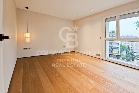 5 bedrooms apartment for sale in Barcelona, Catalonia, Spain № 5863 - photo 14