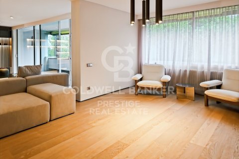 5 bedrooms apartment for sale in Barcelona, Catalonia, Spain № 5863 - photo 7