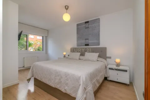 Apartamento de 3 dormitorios en venta en Sant Joan Despí, Barcelona, Cataluña, Spain № 6934 - foto 26
