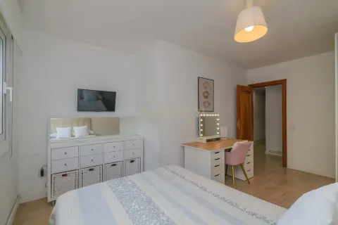 Apartamento de 3 dormitorios en venta en Sant Joan Despí, Barcelona, Cataluña, Spain № 6934 - foto 23
