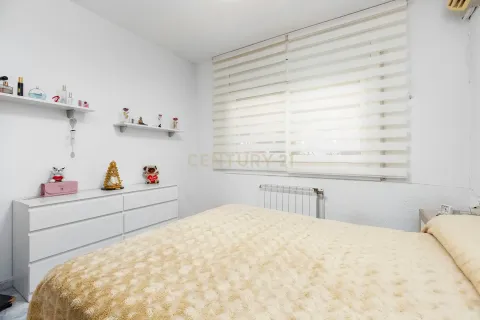 Сasa de 4 dormitorios en venta en Llica D'amunt, Barcelona, Cataluña, Spain № 6935 - foto 22
