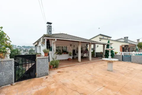 Сasa de 4 dormitorios en venta en Llica D'amunt, Barcelona, Cataluña, Spain № 6935 - foto 5