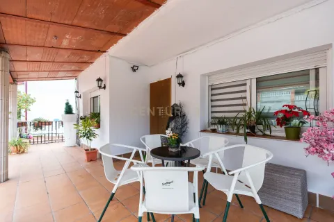 Сasa de 4 dormitorios en venta en Llica D'amunt, Barcelona, Cataluña, Spain № 6935 - foto 8
