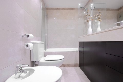 Купить квартиру в Барселона, Испания с 3 спальни, 176м², № 1124 - фото 18