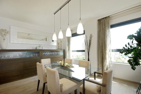 Купить квартиру в Барселона, Испания с 3 спальни, 176м², № 1124 - фото 7