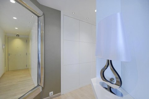 Купить квартиру в Барселона, Испания с 3 спальни, 176м², № 1124 - фото 11