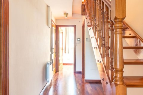 Купить квартиру в Барселона, Испания с 3 спальни, 121м², № 1123 - фото 11